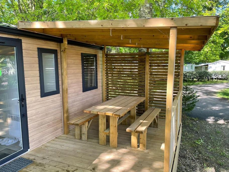 Vue Sur Le Lac, Cadre Verdoyant, Camping 4 Etoiles 欧雷扬 外观 照片