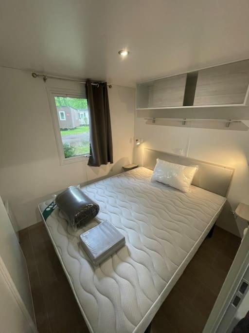 Vue Sur Le Lac, Cadre Verdoyant, Camping 4 Etoiles 欧雷扬 外观 照片